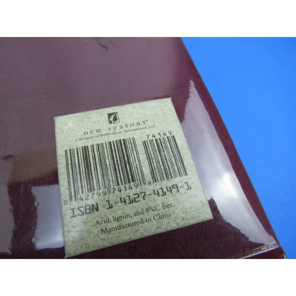 New Seasons Memories Scrapbook Album Shadowbox Cover Burgundy 12x12 74149
